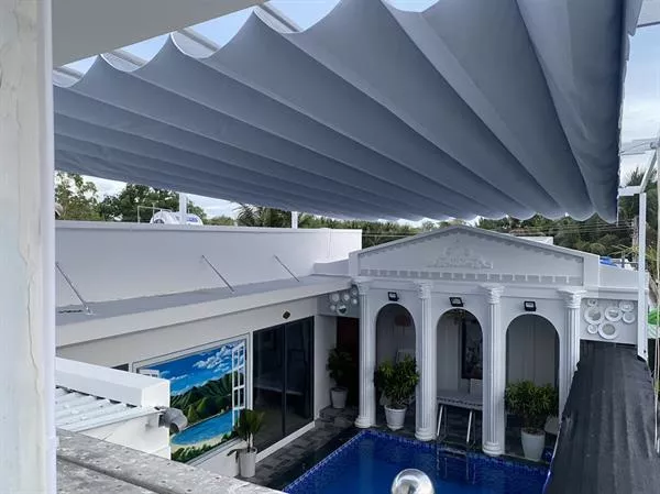 Mái xếp sân nhà